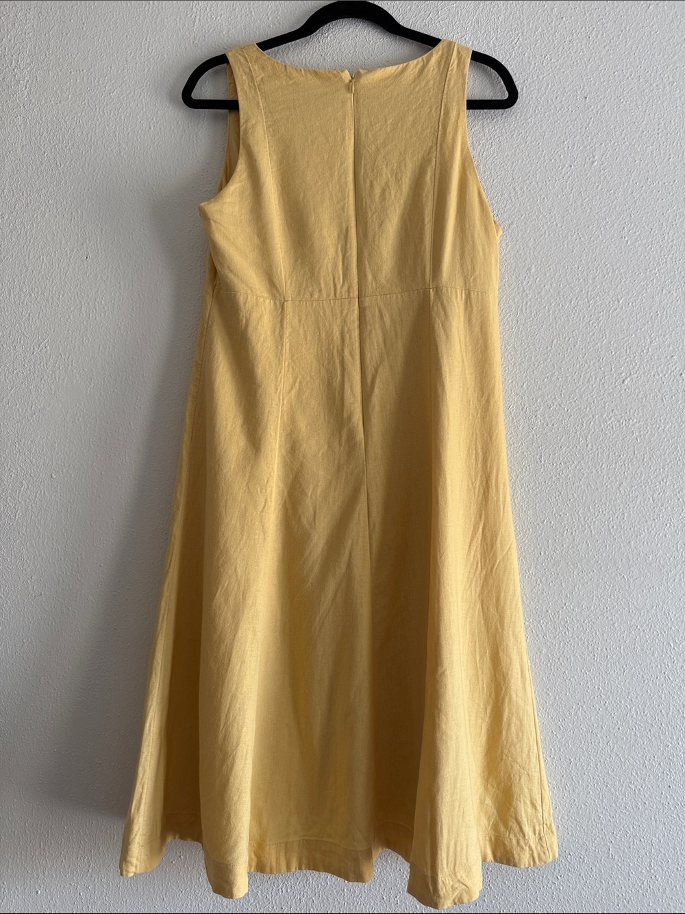 Banana Republic Linen-Blend Button Front Dress in Golden Rattan Yellow Size 8 - Picture 3 of 4